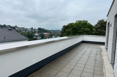 Terrasse der Penthouse Wohnung / Teilansicht