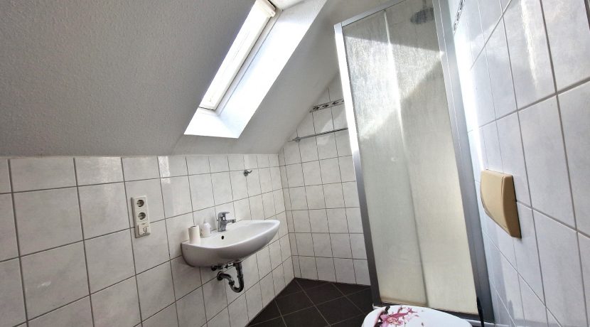 Badezimmer 1 von 2