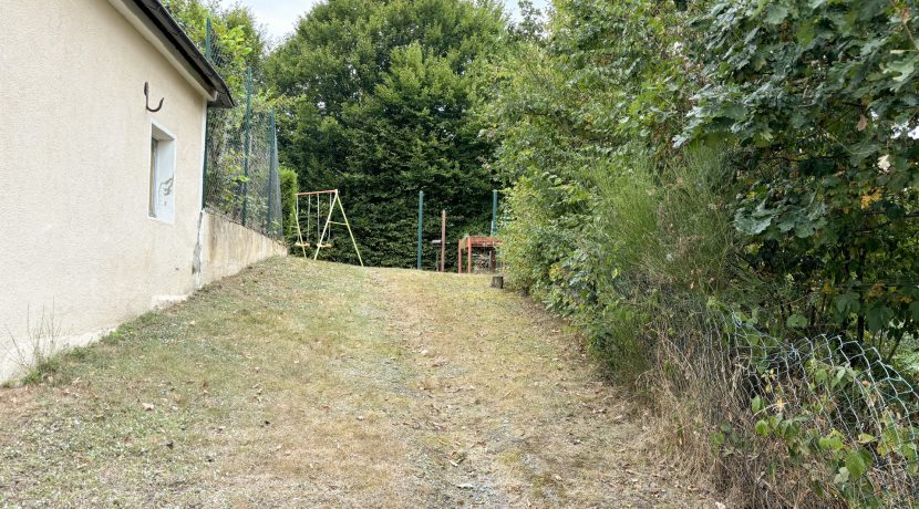 Zugang zur Grünfläche hinter dem Haus