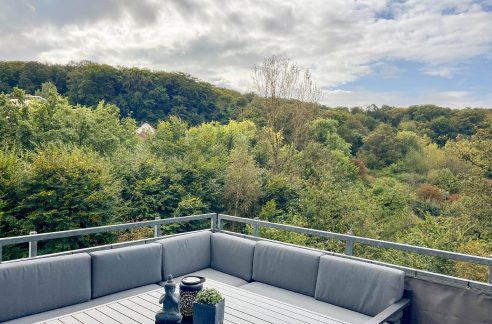 Sonnenbalkon mit Blick ins Grüne