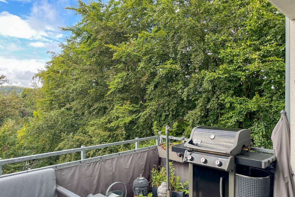 Sonnenbalkon mit Blick ins Grüne