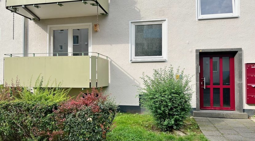 Ansicht Wohnung mit Balkon