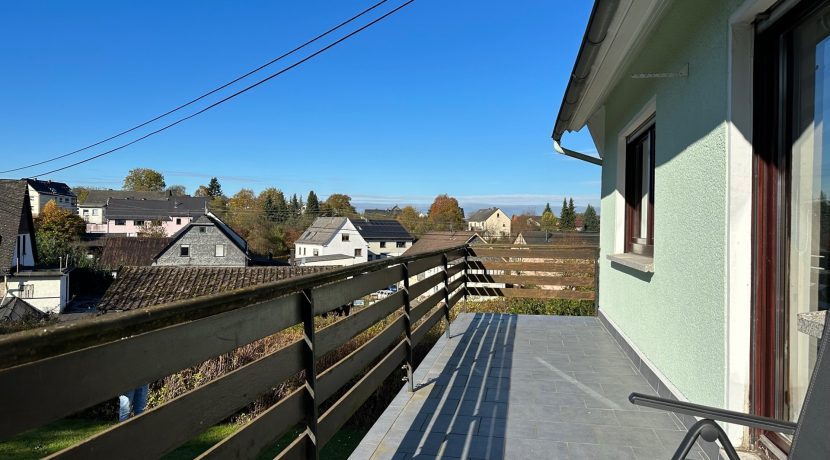 Balkon mit Gartenzugang (OG)