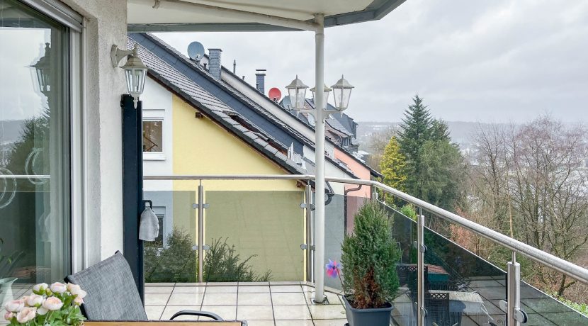 Eckbalkon mit toller Aussicht