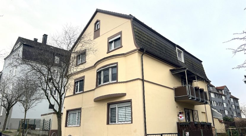 Gepflegtes Dreifamilienhaus in einer Nebenstraße